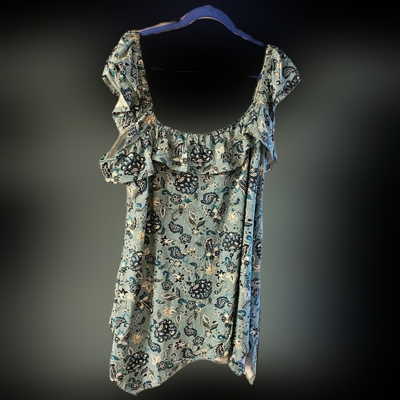 NWT Plus Size Ruffle Tank Top - Picture 4 of 6